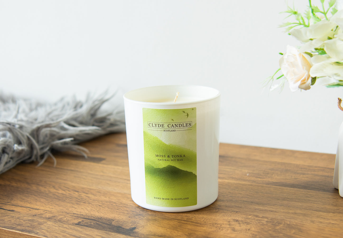 Moss & Tonka Gift Box Candle - Large Glass Clyde Candles, luxury vegan candles, scottish made gifts