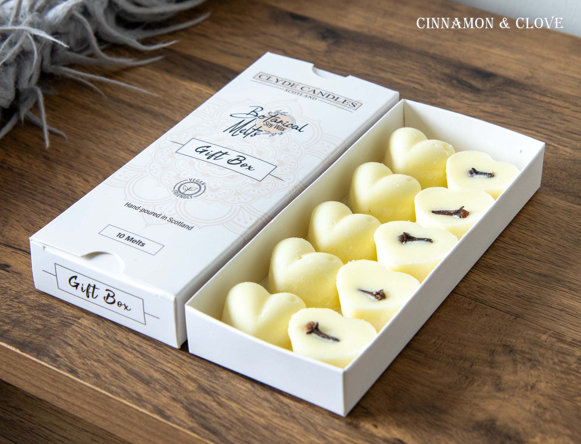 clyde candles botanical wax melts cinnaon and clove