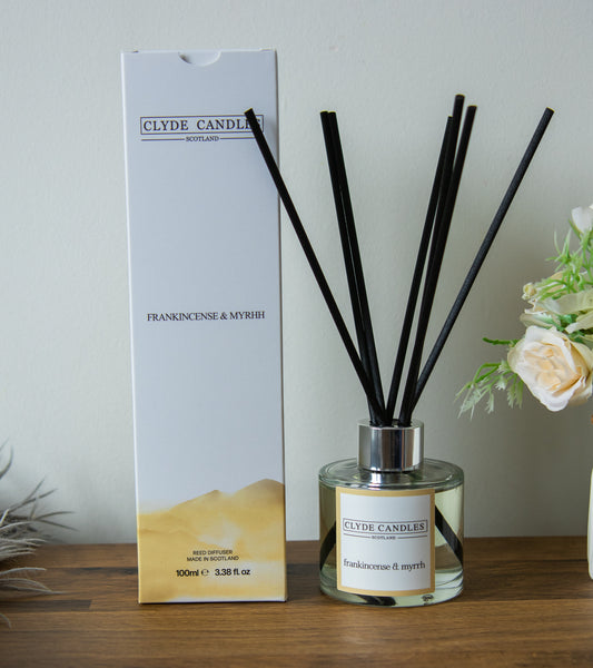 Frankincense & Myrrh Reed Diffuser - Clyde Candles, Luxury Diffuser Oil with a Set of 7 Fibre Sticks, 100ml, Best Aroma Scent for Home, Kitchen, Living Room, Bathroom. Fragrance Diffusers set with sticks