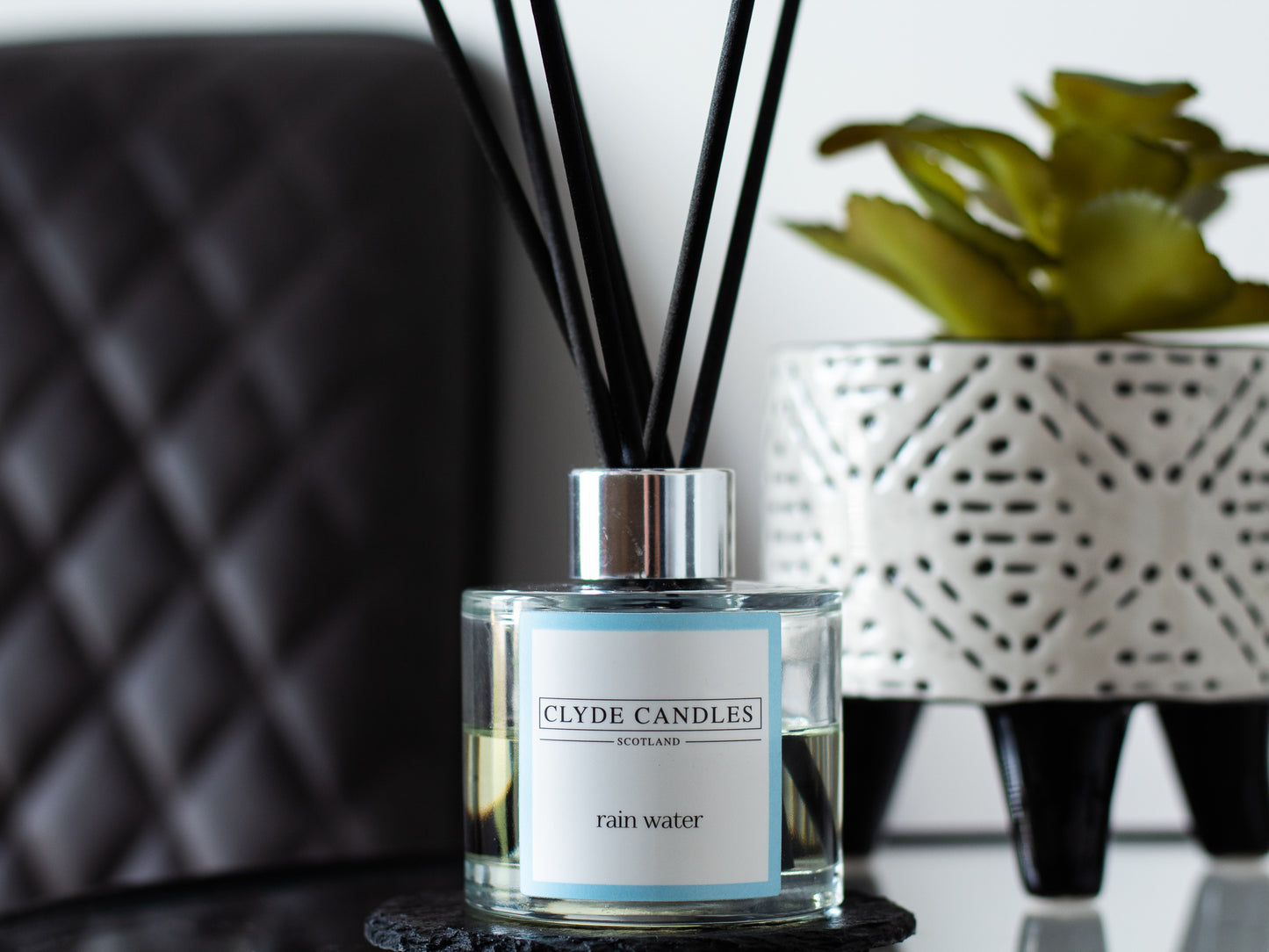 Rain Water Reed Diffuser - Clyde Candles, Luxury Diffuser Oil with a Set of 7 Fibre Sticks, 100ml, Best Aroma Scent for Home, Kitchen, Living Room, Bathroom. Fragrance Diffusers set with sticks