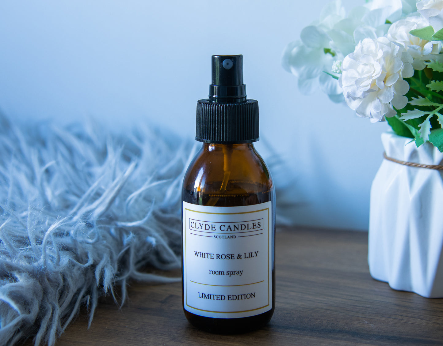 white rose and lily, scented room spray, room mist freshner, hand made british,, fairy dust