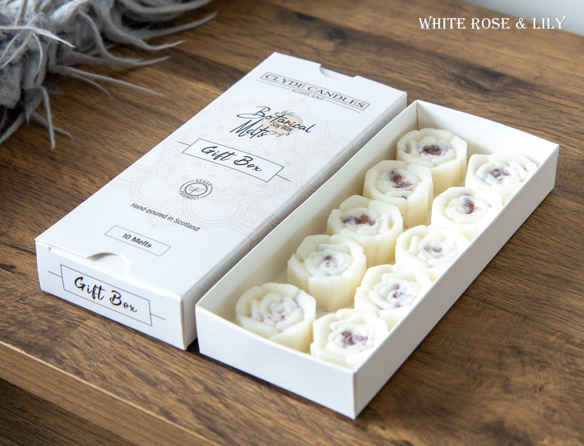 clyde candles botanical wax melts white rose and lilly