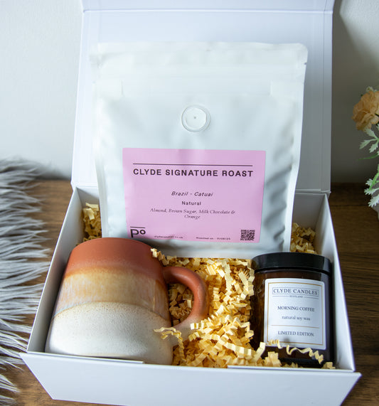 Clyde Morning Coffee Hamper with roasted beans, coffee candle, and stoneware mug – Glasgow-made coffee gift set.