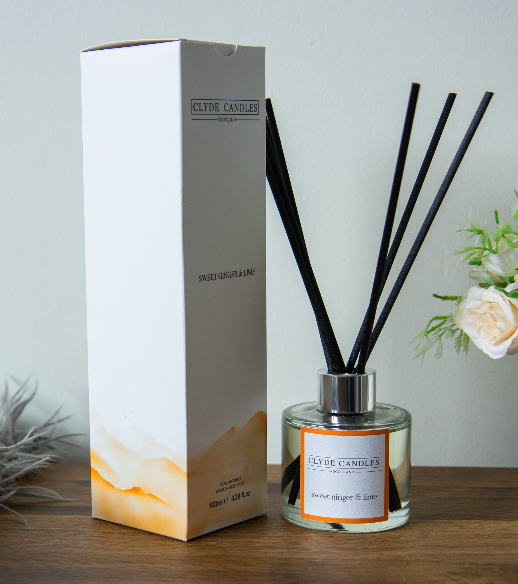 Sweet Ginger & Lime Reed Diffuser - Clyde Candles, Luxury Diffuser Oil with a Set of 7 Fibre Sticks, 100ml, Best Aroma Scent for Home, Kitchen, Living Room, Bathroom. Fragrance Diffusers set with sticks