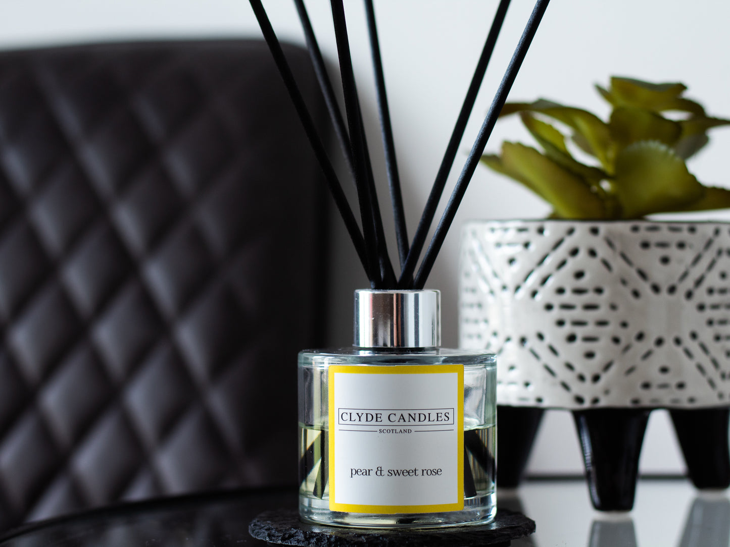 Pear And Sweet Rose Reed Diffuser - Clyde Candles, Luxury Diffuser Oil with a Set of 7 Fibre Sticks, 100ml, Best Aroma Scent for Home, Kitchen, Living Room, Bathroom. Fragrance Diffusers set with sticks